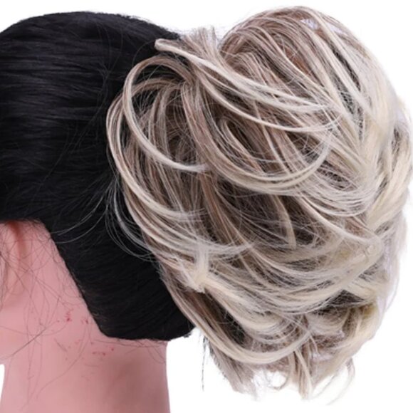 Brand New Juva Bun Messy Bun Dark Blonde with Highlights 'Beach' - Picture 8 of 8